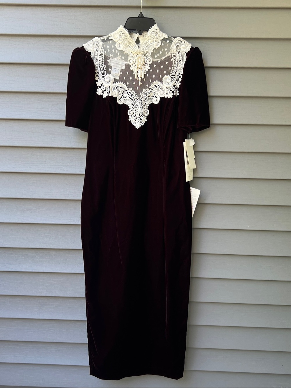 Vintage Jessica McClintock Velvet Cocktail Dress Lace Victorian 9/10 Burgundy
